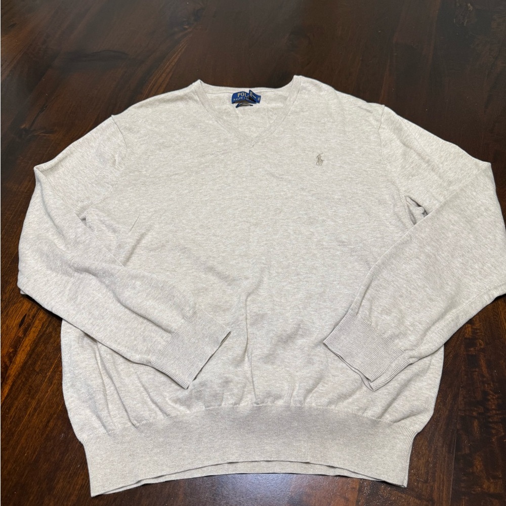 Polo by Ralph Lauren Men's Light Gray V-Neck Sweater